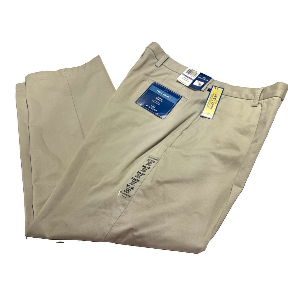 Dockers NEW True Chino Pant khaki Relaxed Fit Pleated Mens 38x30 100% cotton